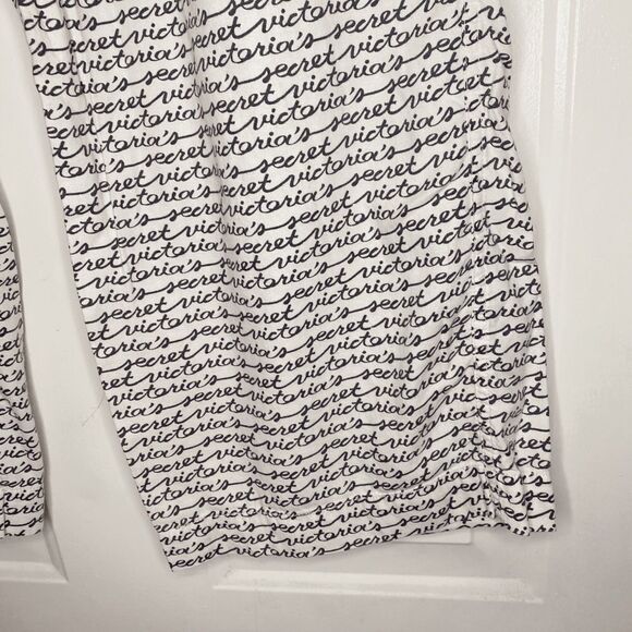 VICTORIA’S Secret All-Over Logo Pajama Set - Picture 12 of 15